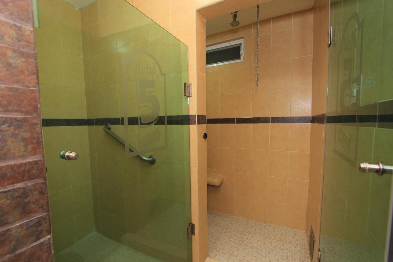 Hotel 5 Inn Silao Dış mekan fotoğraf